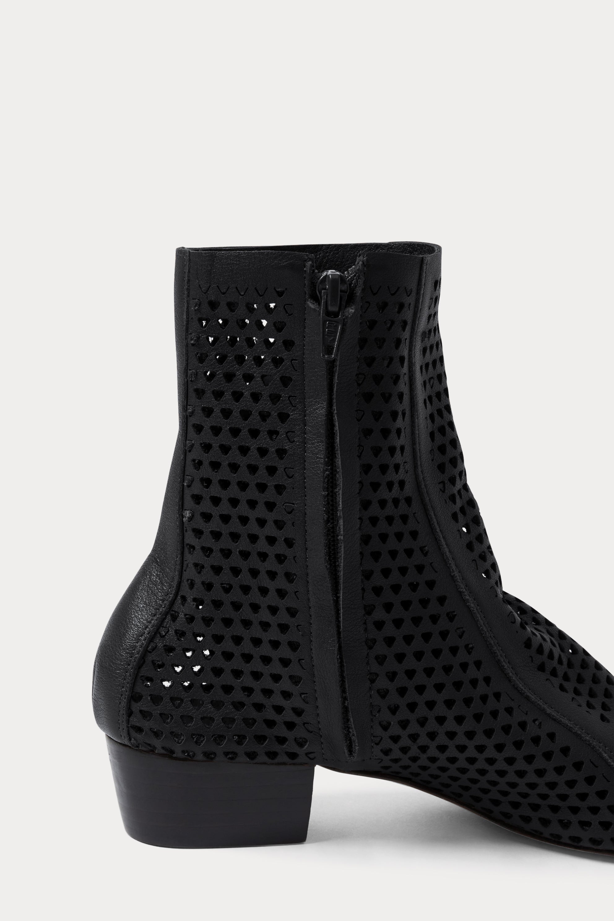 Cove Boot (Mini Punch)