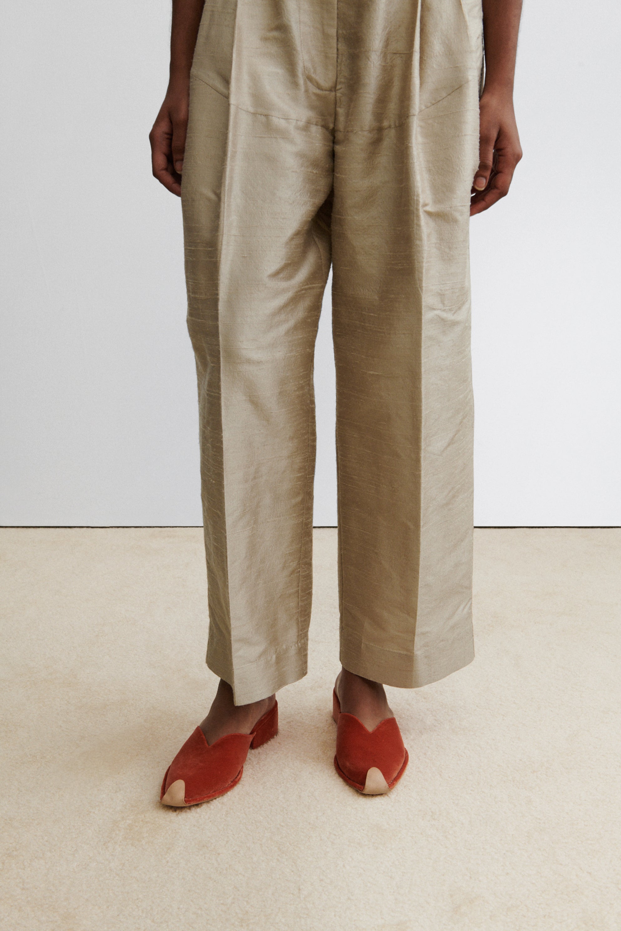 Sur Slide-CLOG-Rachel Comey