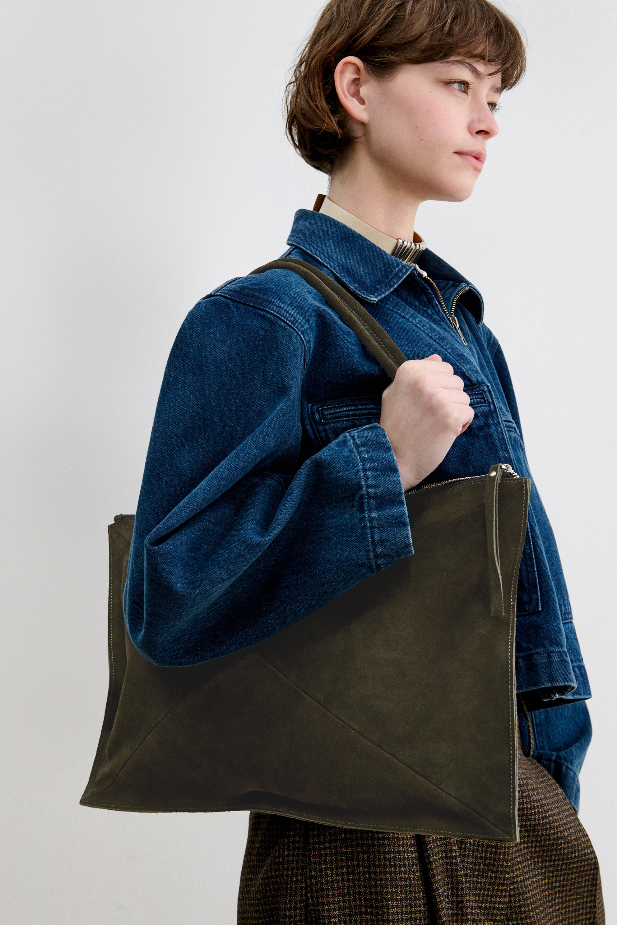 Brynd Zip Tote