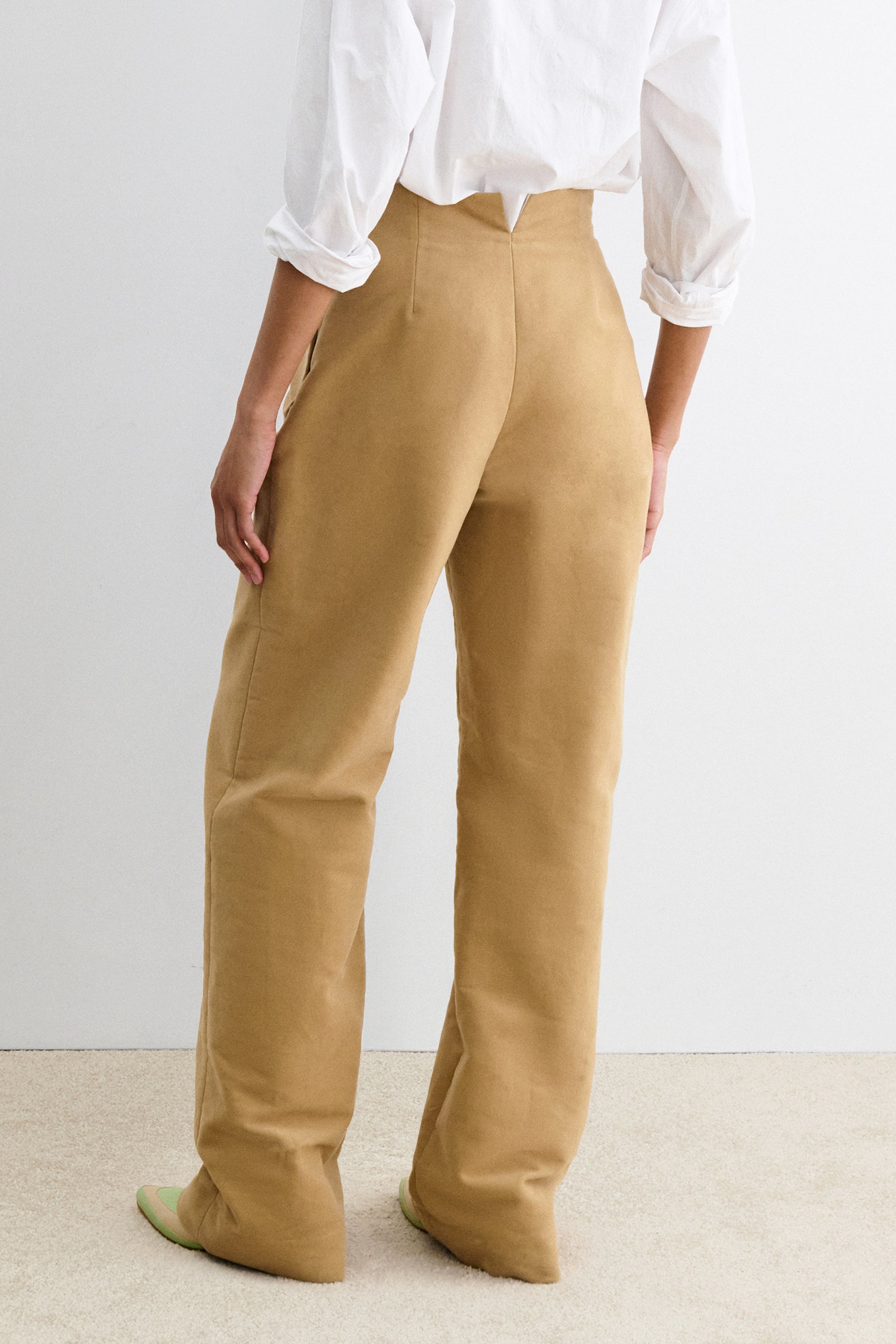 Ladati Pant