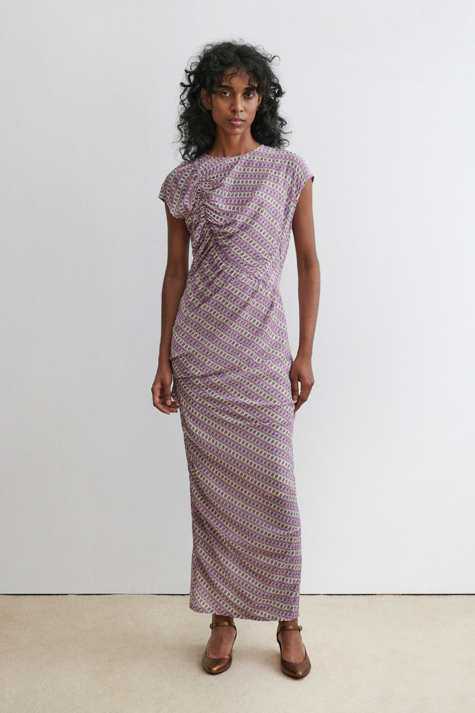 Delorate Dress Lilac / 8. / Goodtimes Print