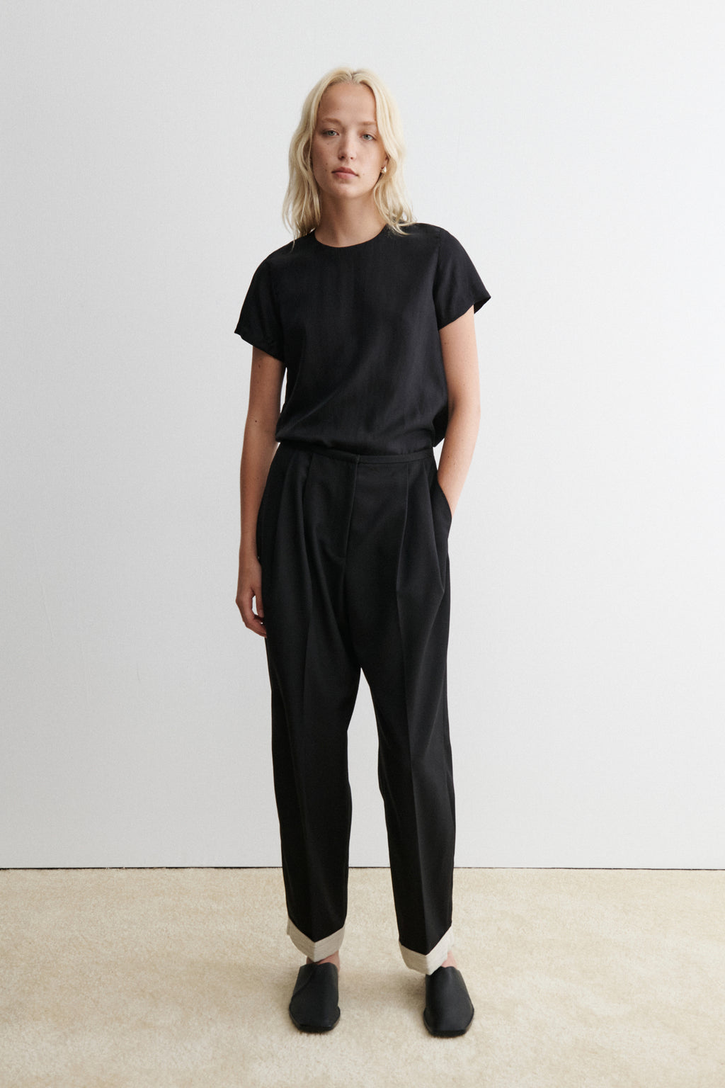 251W-509-T1822BLACK_- 