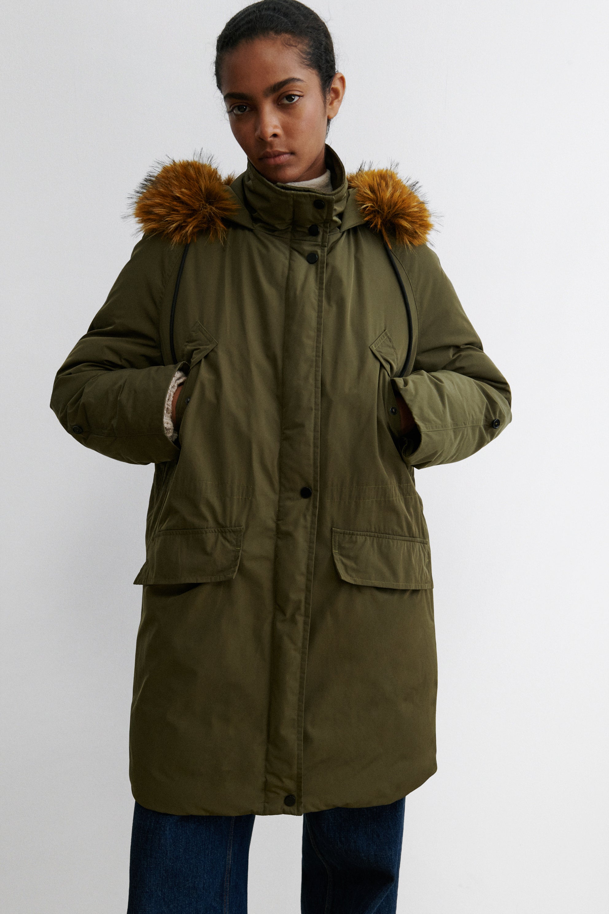 Thyra Coat
