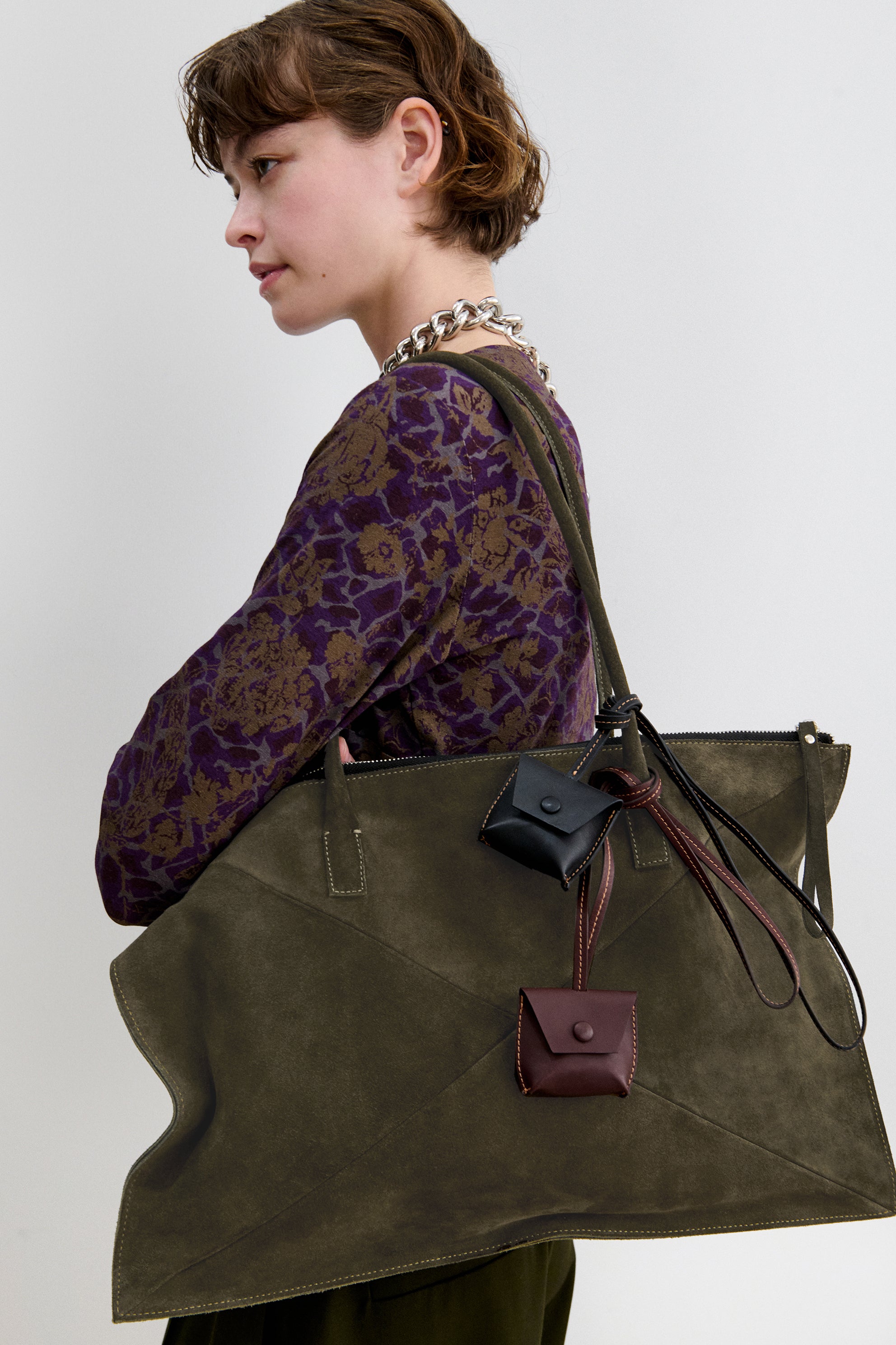 Brynd Zip Tote
