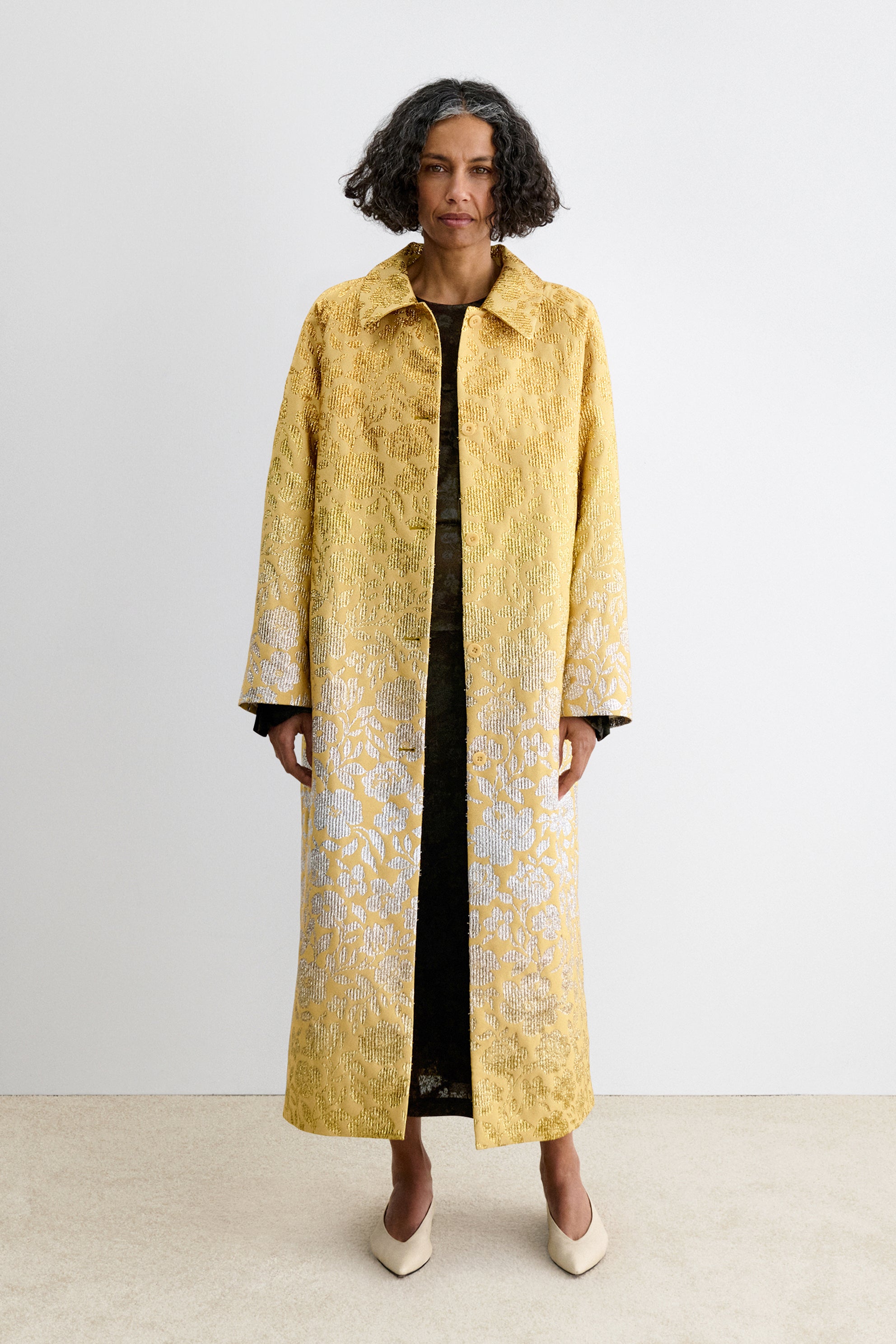 Note Coat