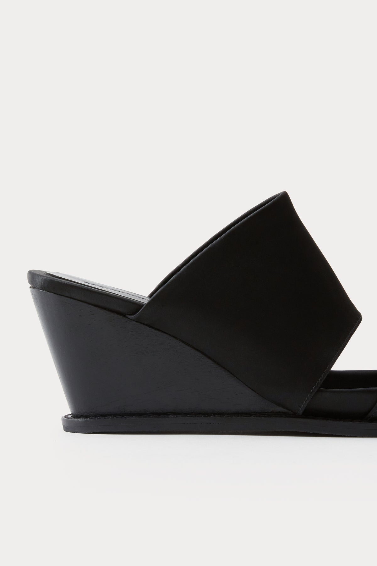 Fava Wedge-CLOG-Rachel Comey