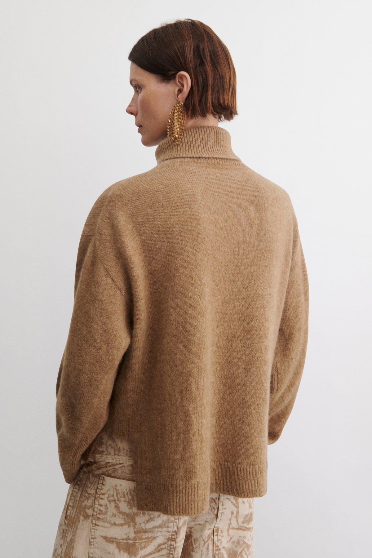 Leri Turtleneck