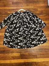 Black/White / M/L / Elizabeth_79758