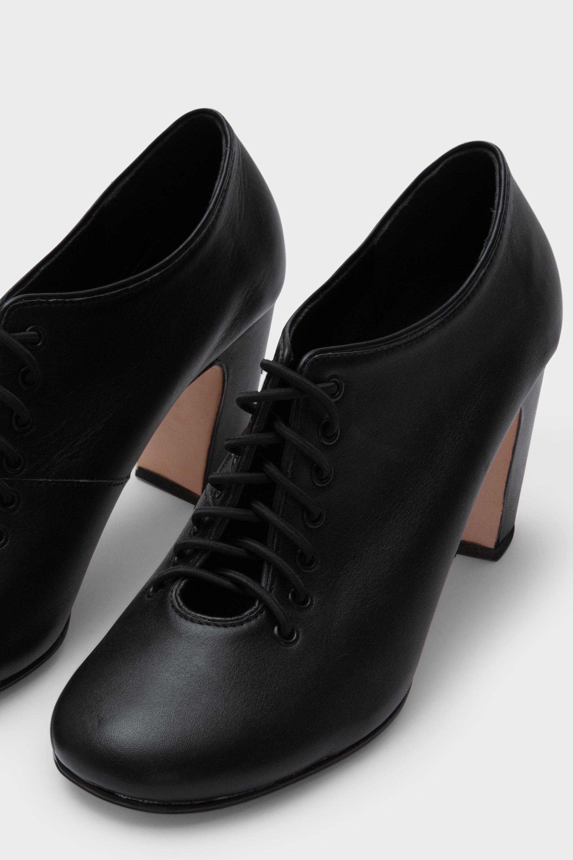 Rachel hotsell comey heels